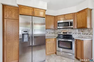 42 Cardinal Dr, East Hartford, CT 06118 - Photo 10