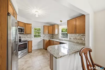42 Cardinal Drive, East Hartford, CT 06118 - Photo 8