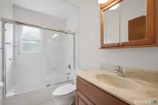 42 Cardinal Dr, East Hartford, CT 06118 - Photo 18