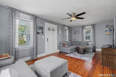 36 Cottage Place, Stratford, CT 06614 - Photo 2