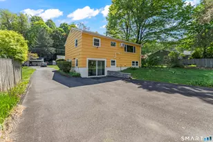 10 Brookwood Dr, Bethel, CT 06801 - Photo 6