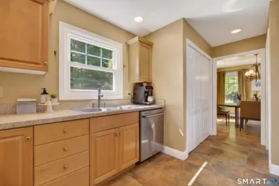 22 Scenic View Drive, Newtown, CT 06470 - Photo 28