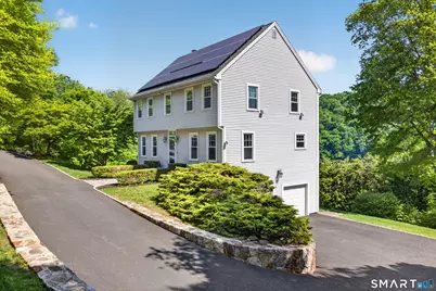 22 Scenic View Drive, Newtown, CT 06470 - Photo 2
