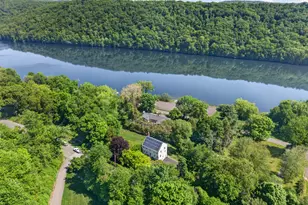 22 Scenic View Dr, Newtown, CT 06470 - Photo 8