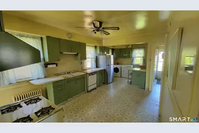 3460 Main Street, Bridgeport, CT 06606 - Photo 18