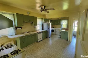 3460 Main St, Bridgeport, CT 06606 - Photo 18