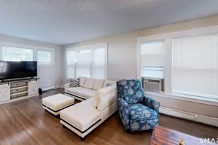 432 Norton Pkwy, New Haven, CT 06511 - Photo 2