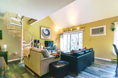 1 Beaver Brook Road #47, Danbury, CT 06810 - Photo 2