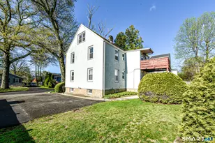 146 Warsaw St, Fairfield, CT 06825 - Photo 16