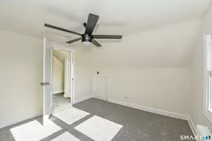 146 Warsaw St, Fairfield, CT 06825 - Photo 12