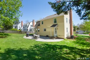 71 Riggs Ave, West Hartford, CT 06107 - Photo 30