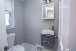 71 Riggs Ave, West Hartford, CT 06107 - Photo 14