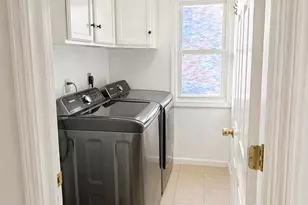 44 N Beacon St, Waterbury, CT 06704 - Photo 8