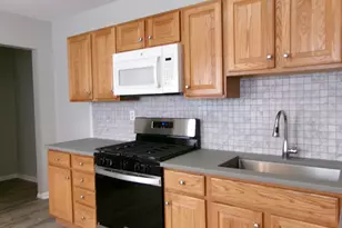 858 Hope St, Stamford, CT 06907 - Photo 12