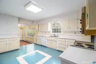 215 Chichester Rd, New Canaan, CT 06840 - Photo 8