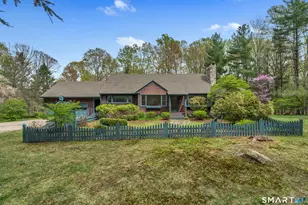 148 Old Redding Rd, Redding, CT 06896 - Photo 4