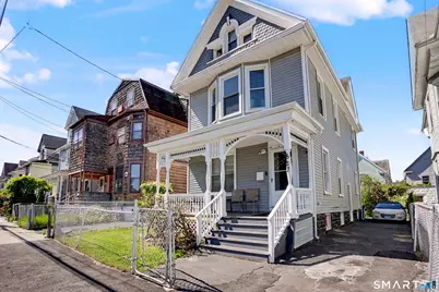 527 Colorado Avenue, Bridgeport, CT 06605 - Photo 2