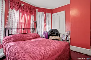 527 Colorado Ave, Bridgeport, CT 06605 - Photo 14