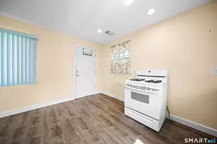136 Cottage Rd, Enfield, CT 06082 - Photo 14