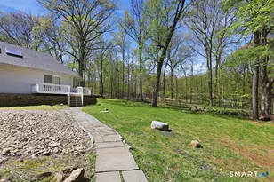 54 Kenmore Rd, Bloomfield, CT 06002 - Photo 36