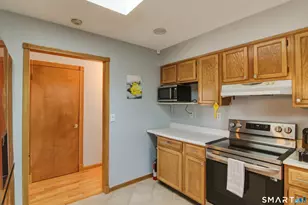 81 Dodd Ave, Bridgeport, CT 06606 - Photo 16