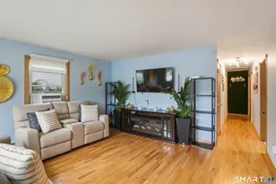 81 Dodd Ave, Bridgeport, CT 06606 - Photo 4