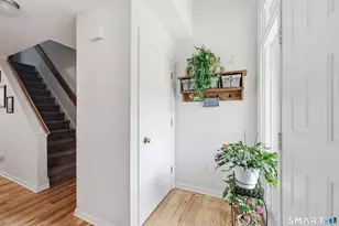 2 Rivermead, Avon, CT 06001 - Photo 4