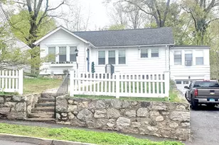97 Ogden Rd, Stamford, CT 06905 - Photo 2