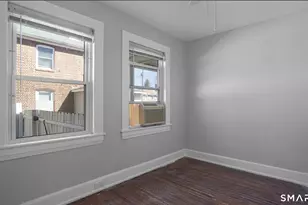 87 Colony St, Bridgeport, CT 06610 - Photo 12
