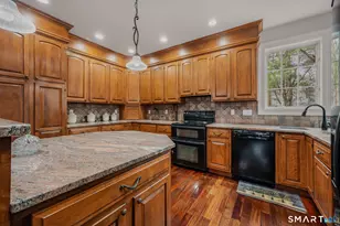 38 Jeremy Dr, East Lyme, CT 06333 - Photo 16