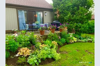 122 Heritage Village #B, Southbury, CT 06488 - Photo 6