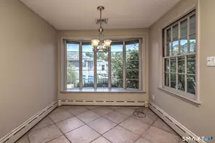 1085 Dunbar Hill Rd, Hamden, CT 06514 - Photo 16