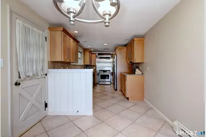 1085 Dunbar Hill Road, Hamden, CT 06514 - Photo 18