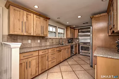 1085 Dunbar Hill Road, Hamden, CT 06514 - Photo 14