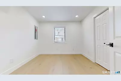 14 Chetwood Street, Milford, CT 06460 - Photo 16