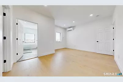 14 Chetwood Street, Milford, CT 06460 - Photo 22
