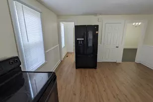 232 Hawkins St, Derby, CT 06418 - Photo 20