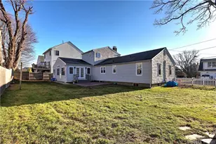 22 Usher St, Milford, CT 06460 - Photo 2