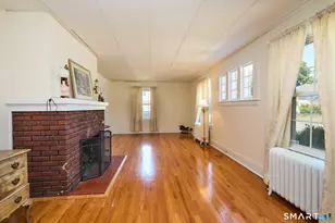 131 Aldine Ave, Bridgeport, CT 06604 - Photo 6
