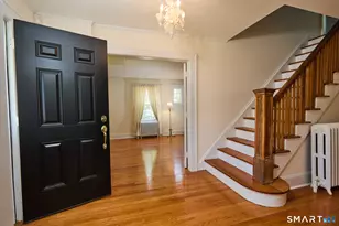 131 Aldine Ave, Bridgeport, CT 06604 - Photo 4