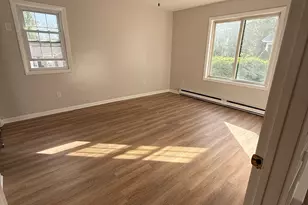 52 Academy Ave, Waterbury, CT 06705 - Photo 4