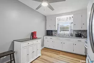 143 Beth Ln, Waterbury, CT 06705 - Photo 10