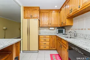 10 Freedman Dr, Norwalk, CT 06854 - Photo 6