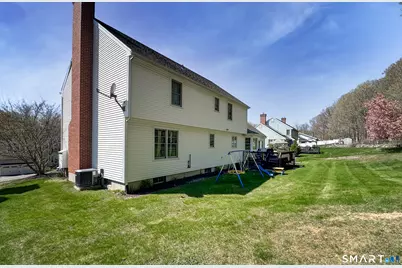 33 Country Club Woods Circle, Waterbury, CT 06708 - Photo 38