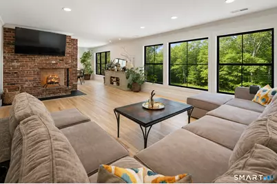 2 Charcoal Lane, Westport, CT 06880 - Photo 6
