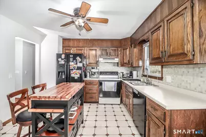 175 Southern Boulevard, Danbury, CT 06810 - Photo 8