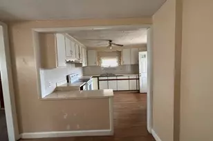 70 E Dover St, Waterbury, CT 06706 - Photo 6