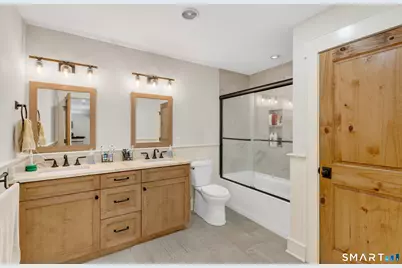 49 Round Hill Road, Woodbridge, CT 06525 - Photo 32