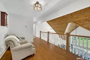 49 Round Hill Rd, Woodbridge, CT 06525 - Photo 26