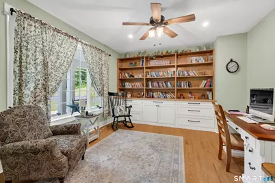 49 Round Hill Road, Woodbridge, CT 06525 - Photo 6
